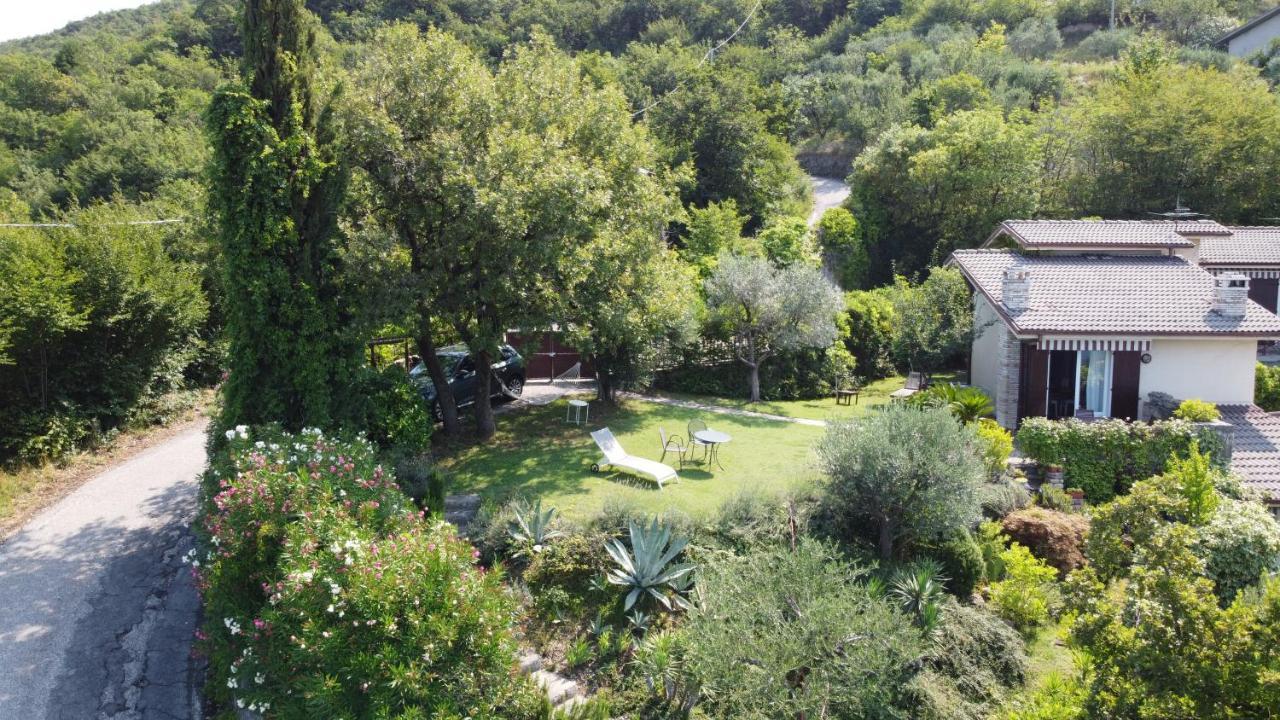 Casa Vacanze Mazurine10 Torri Del Benaco Eksteriør bilde