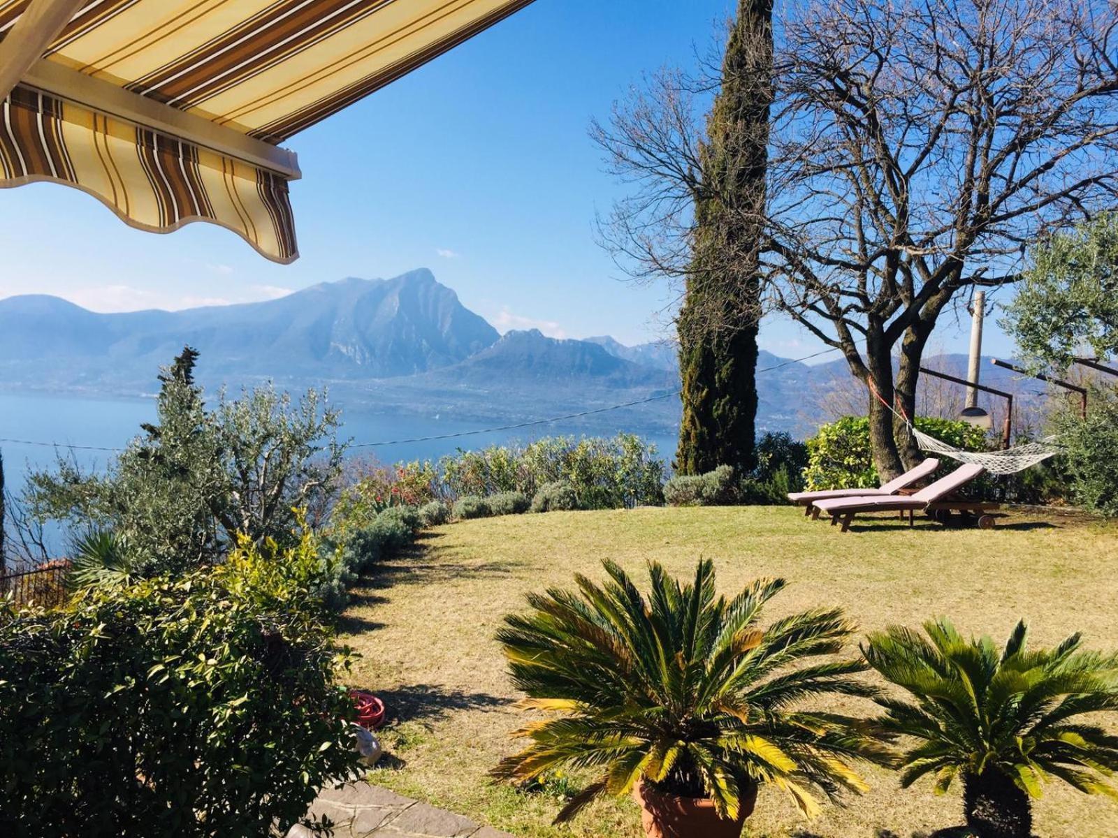 Casa Vacanze Mazurine10 Torri Del Benaco Eksteriør bilde
